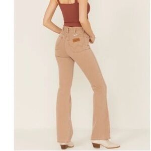 Wrangler Women's Boot Cut Jeans - Brown